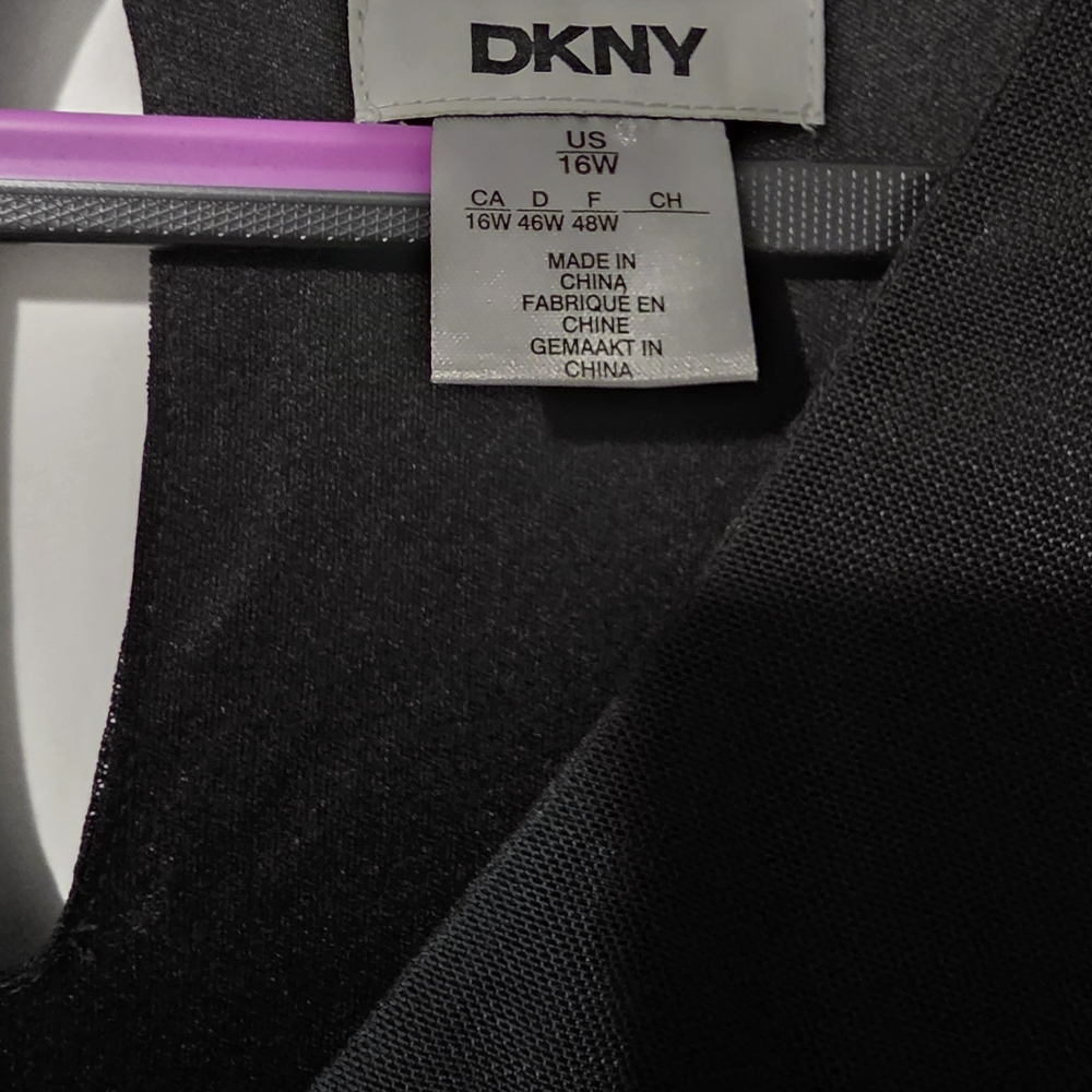 DKNY Black Long-Sleeve Belted Maxi Dress with Gold and Tan Brushstroke Print - Picture 5 of 7